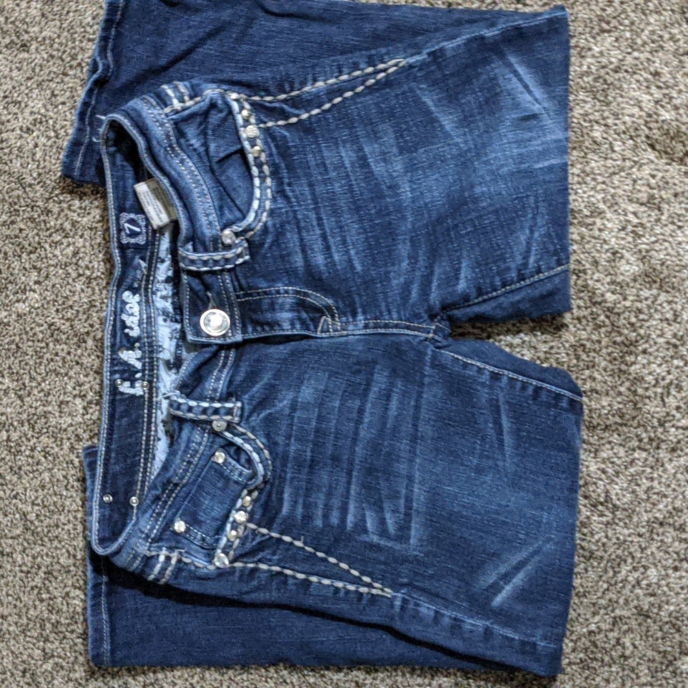 L.A. Idol Dark Wash Embroidered Jeans size 7 W30 L18